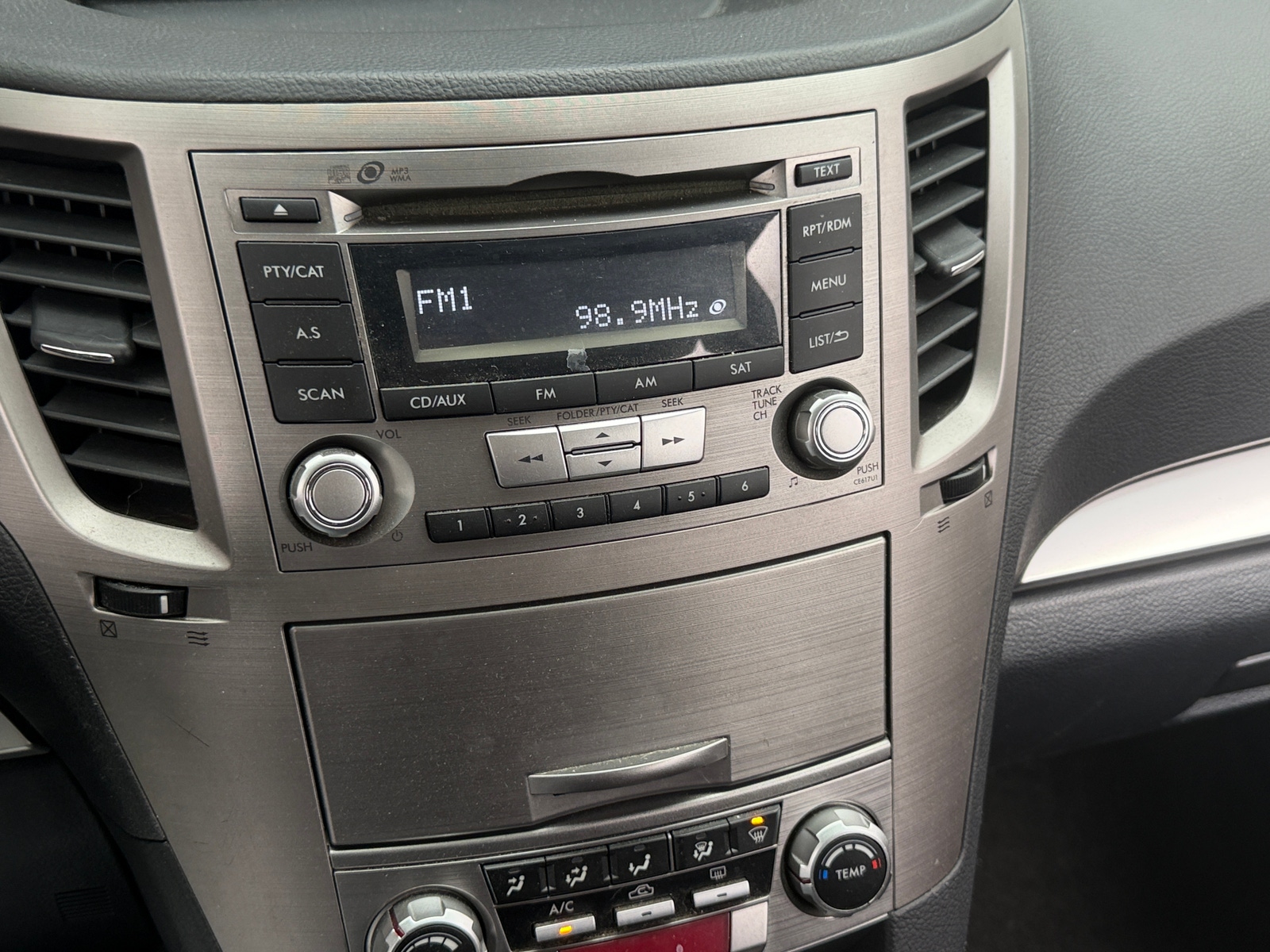 Thumbnail: 2012 Subaru Outback - 4