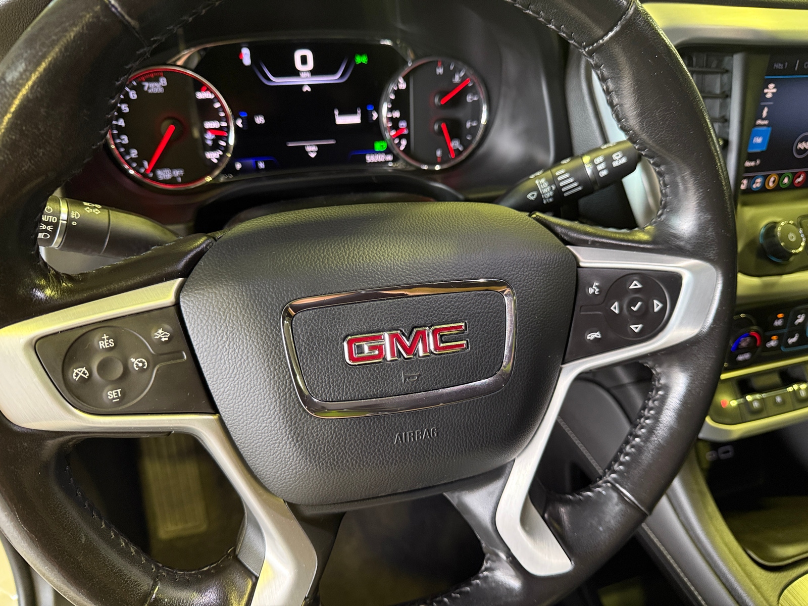 Thumbnail: 2020 GMC Acadia - 4