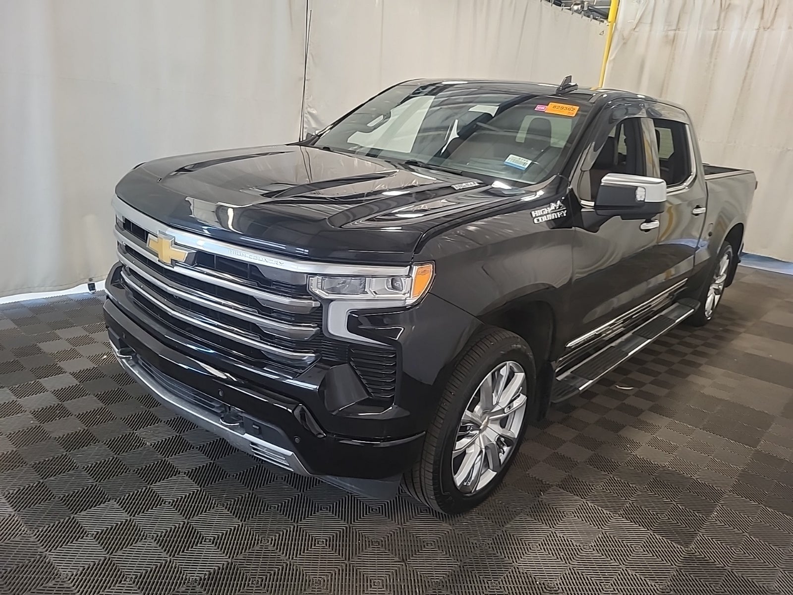 2024 Chevrolet Silverado 1500 4WD Crew Cab 157" High Country