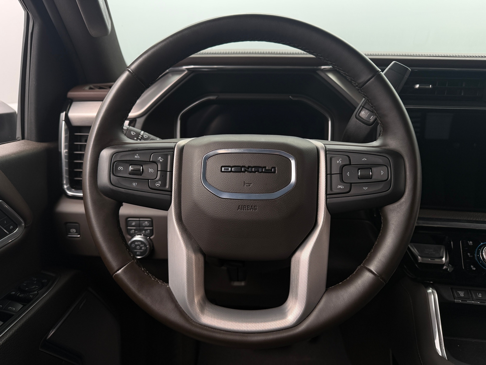 Thumbnail: 2024 GMC Sierra 2500 - 4