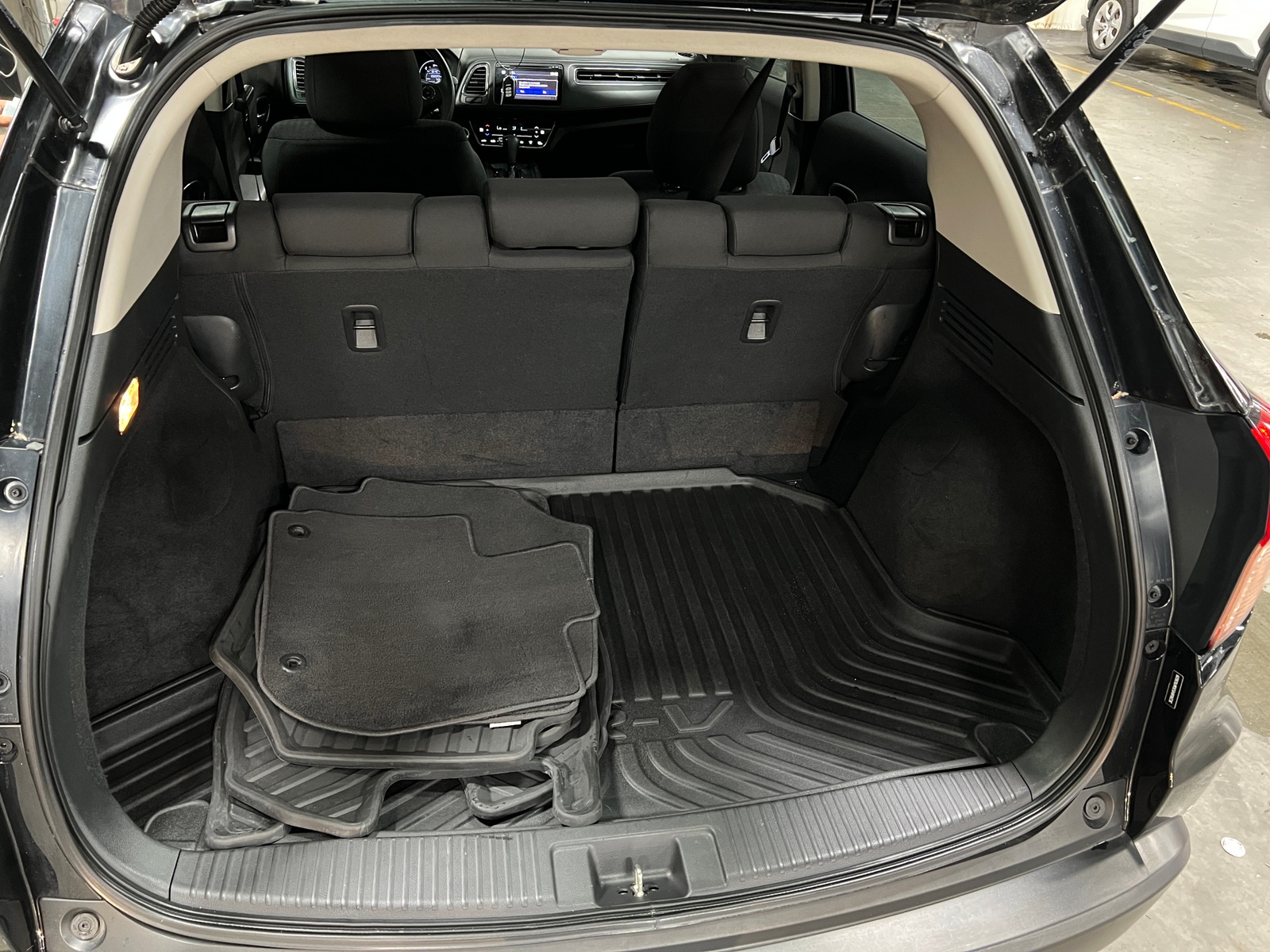 Thumbnail: 2016 Honda HR-V - 7