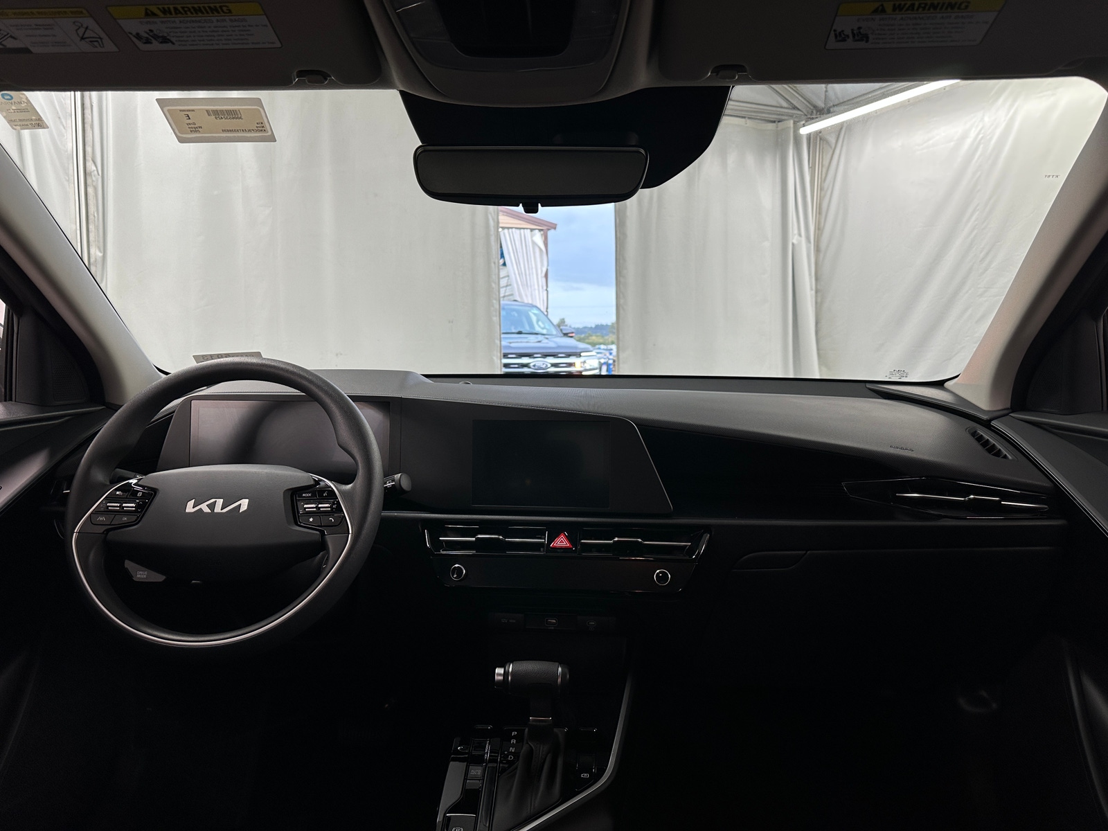 Thumbnail: 2026 Kia Niro - 3