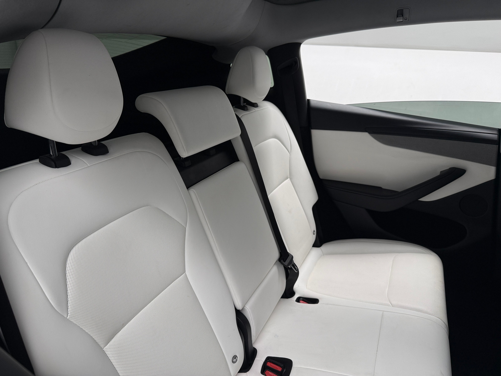 Thumbnail: 2026 Tesla Model Y - 6