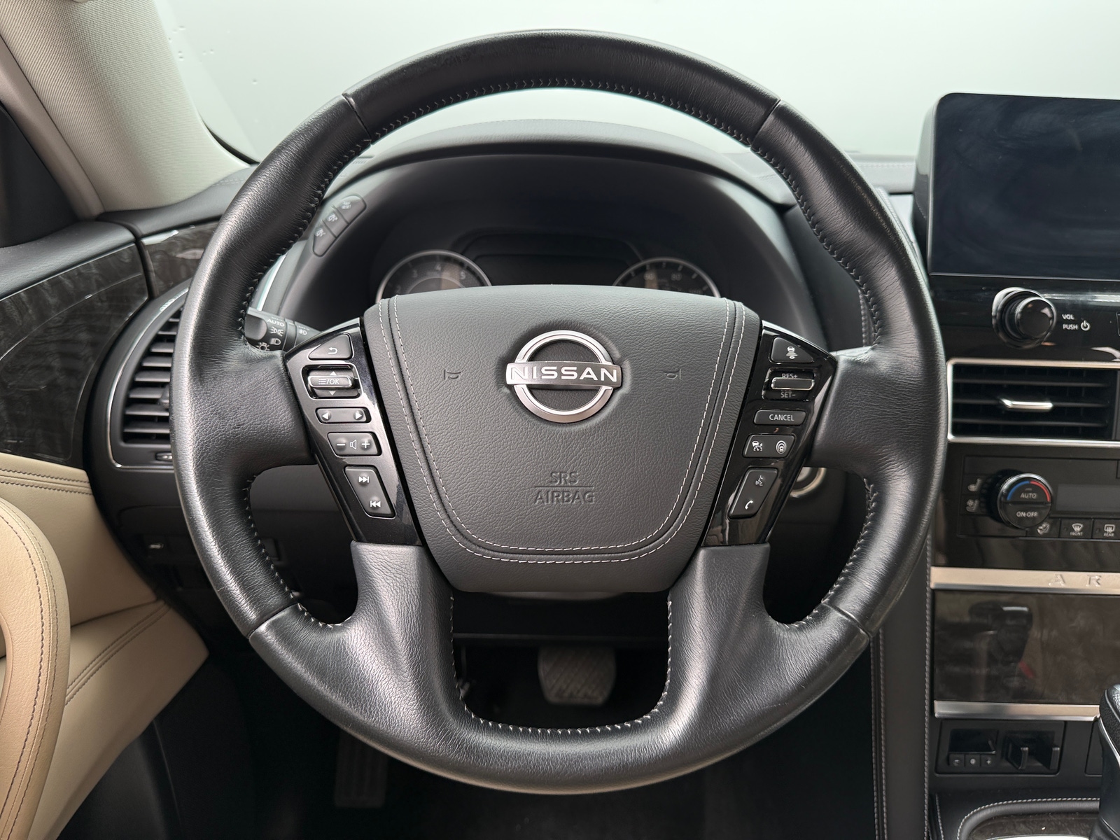 Thumbnail: 2022 Nissan Armada - 4