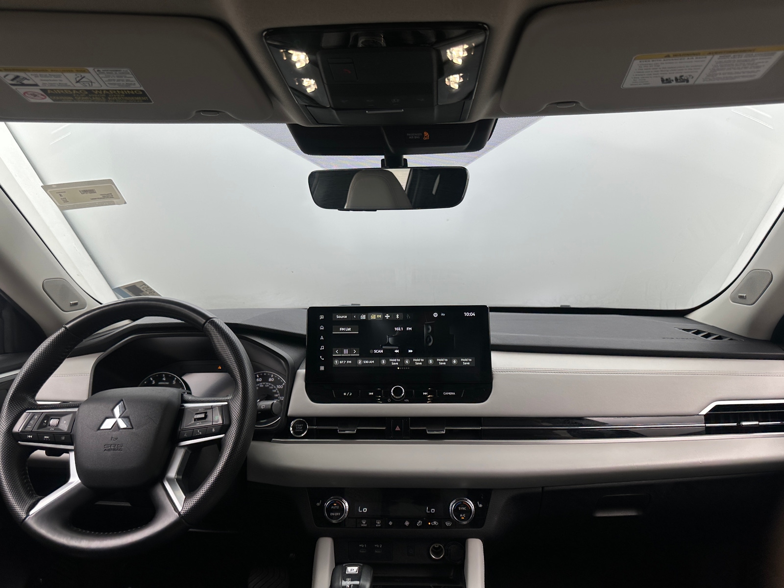 Thumbnail: 2025 Mitsubishi Outlander - 2