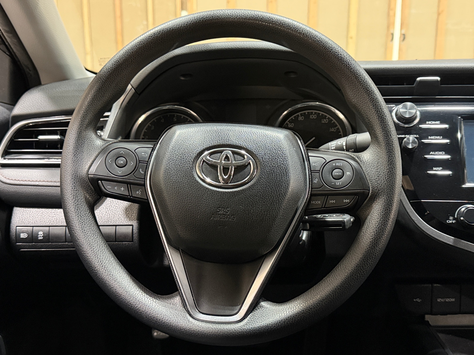 Thumbnail: 2020 Toyota Camry - 5
