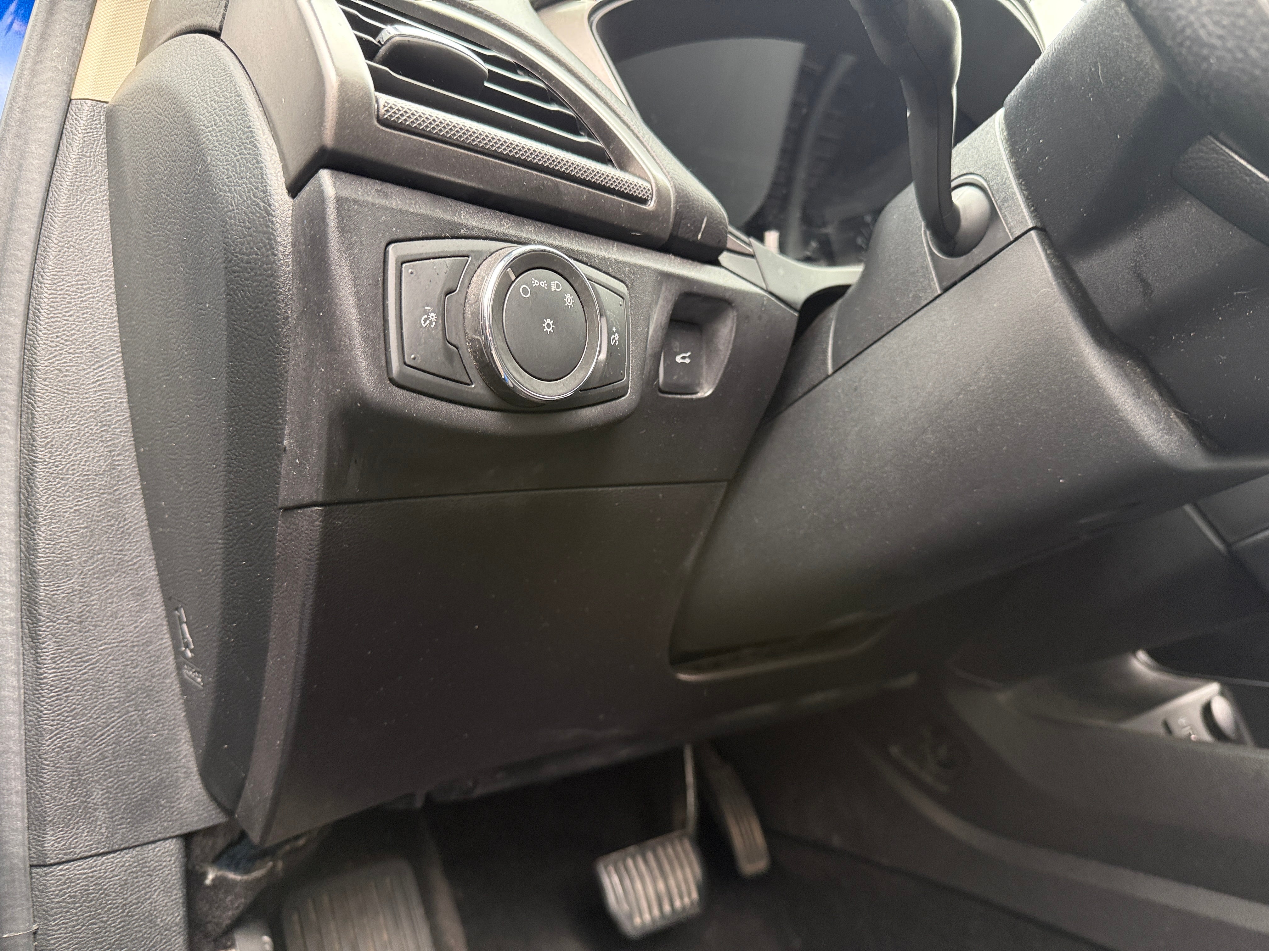 Used 2017 Ford Fusion SE with VIN 3FA6P0H75HR257342 for sale in Pewaukee, WI