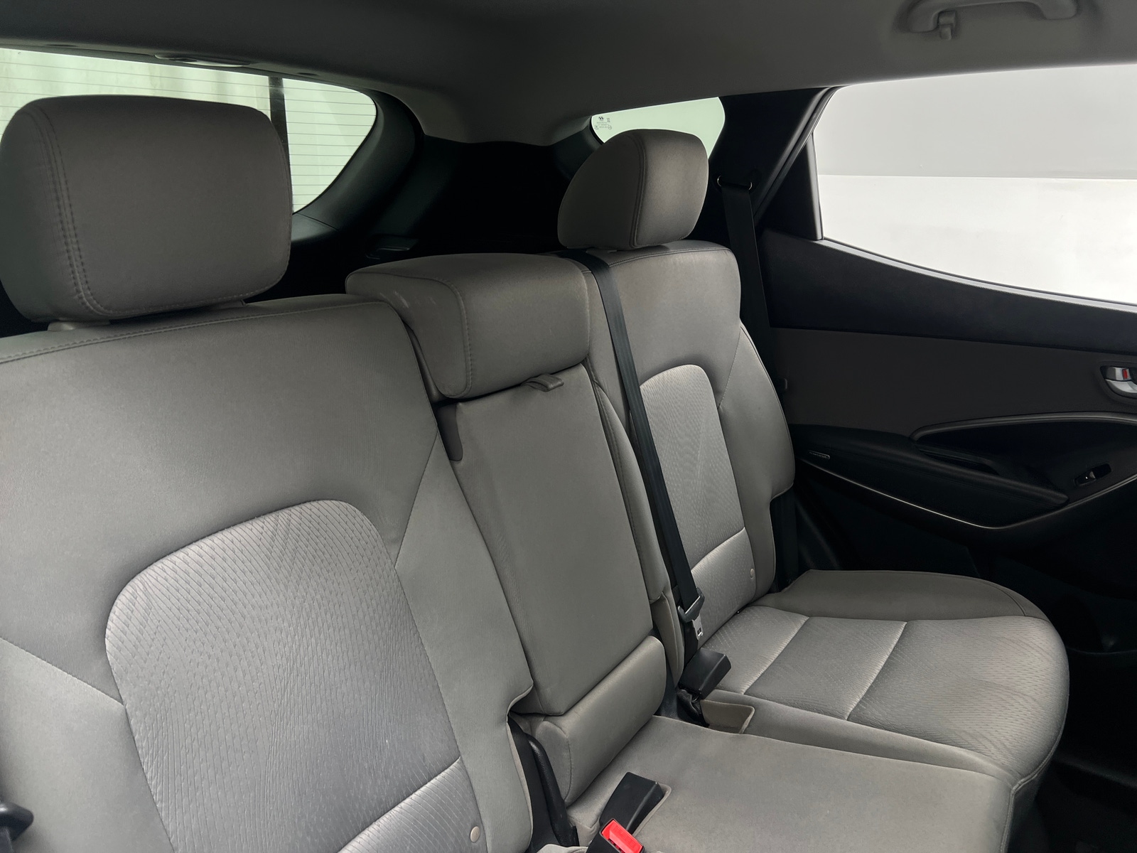 Thumbnail: 2017 Hyundai Santa Fe - 6