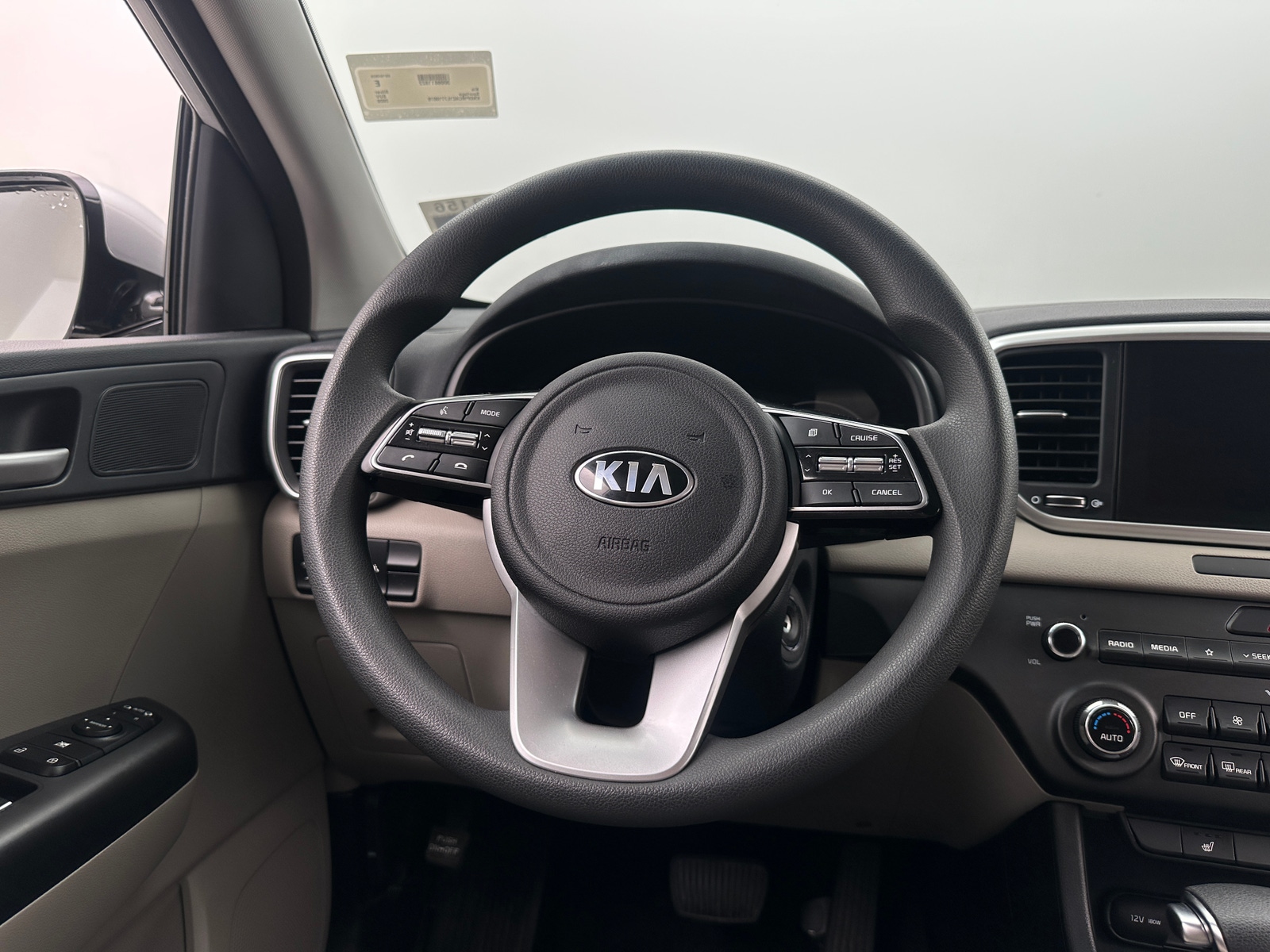 Thumbnail: 2020 Kia Sportage - 5