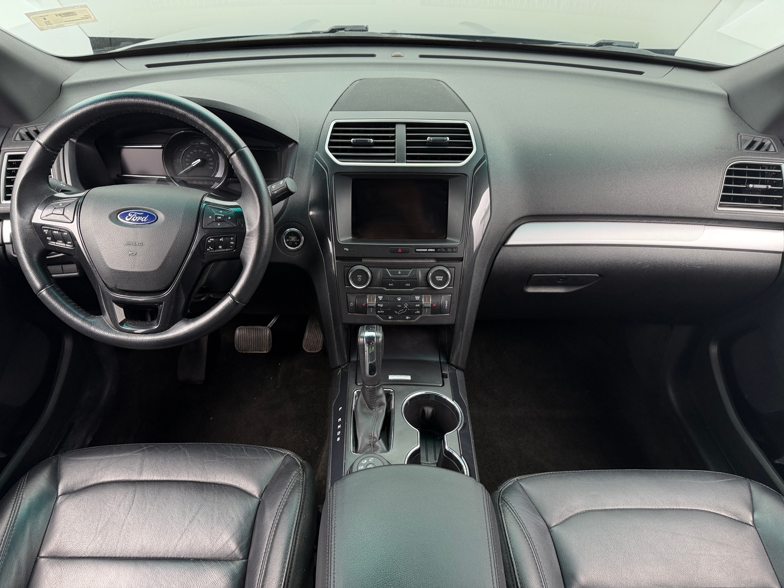 Thumbnail: 2016 Ford Explorer - 2