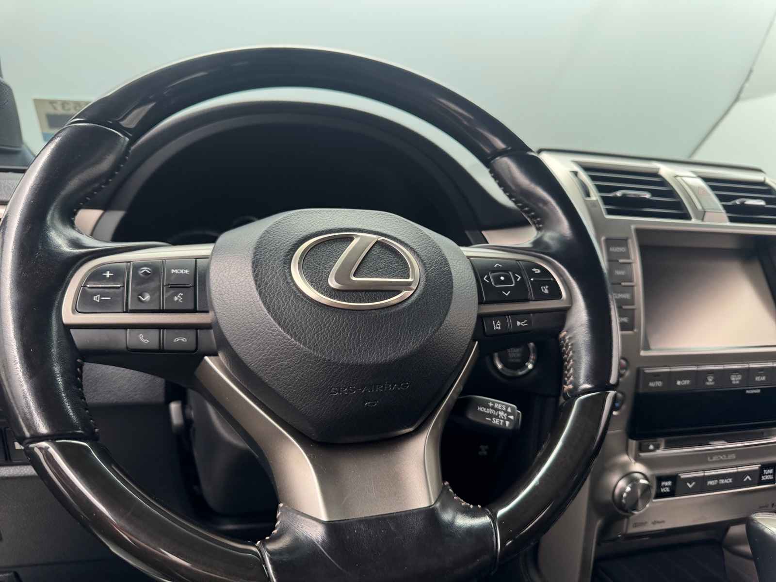 Thumbnail: 2021 Lexus GX - 5