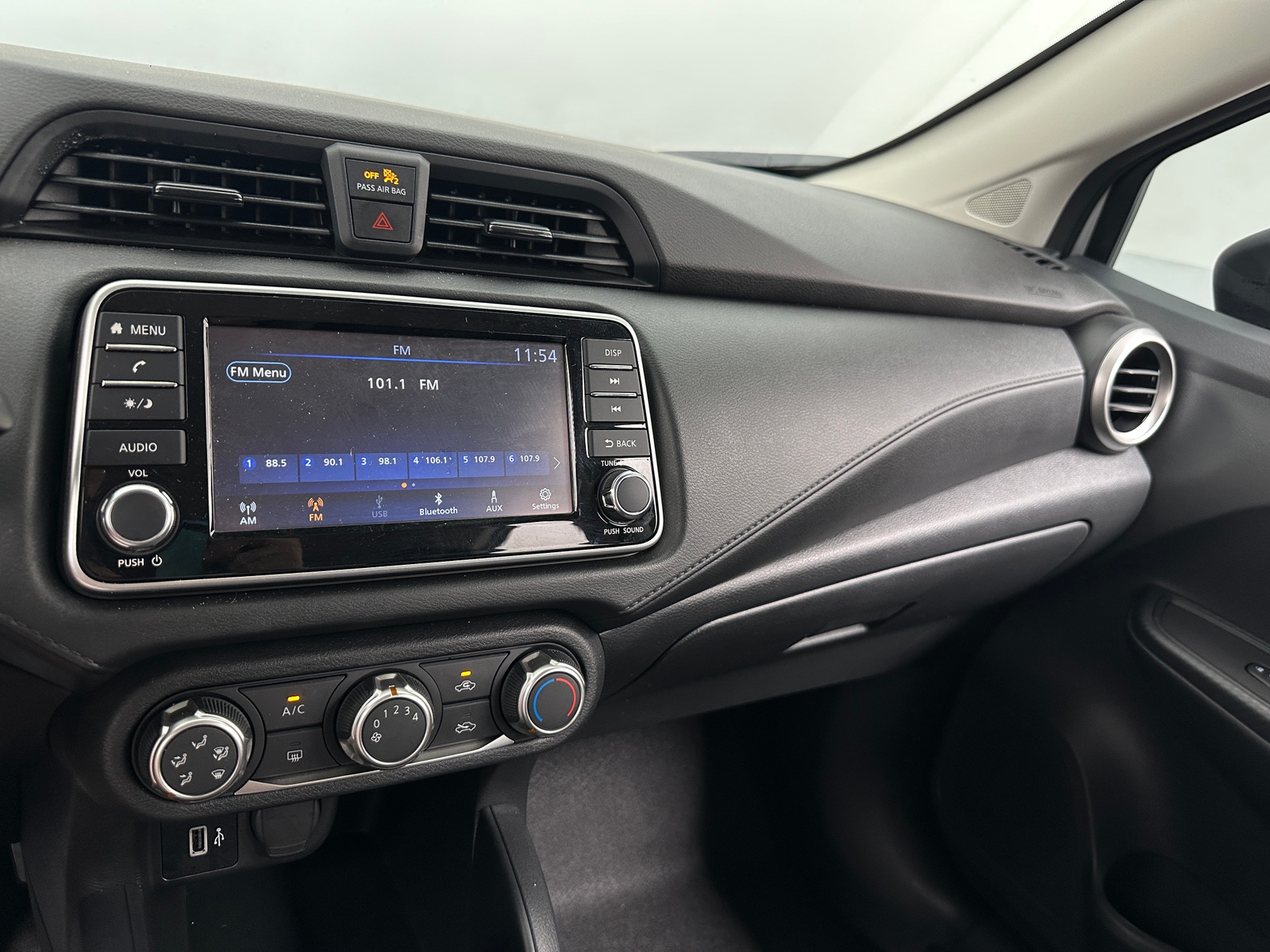 Thumbnail: 2025 Nissan Versa - 4