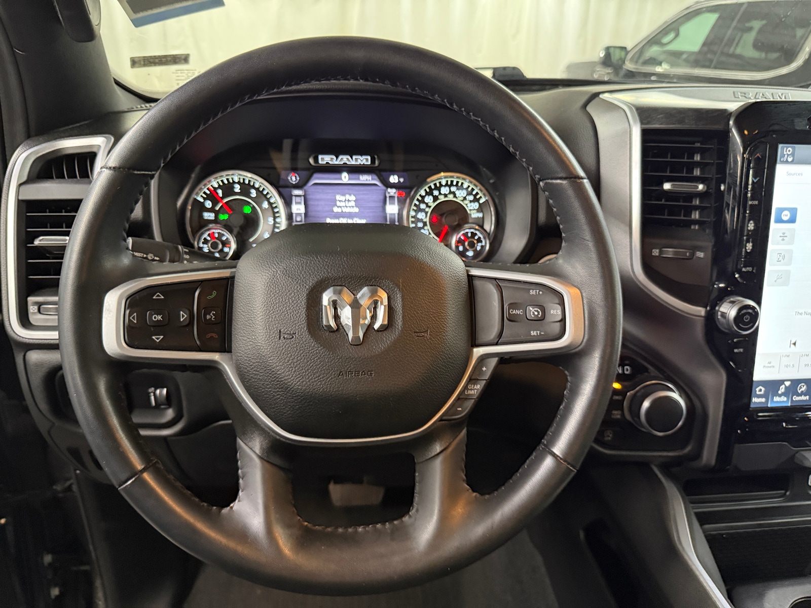 Thumbnail: 2023 RAM 1500 - 5