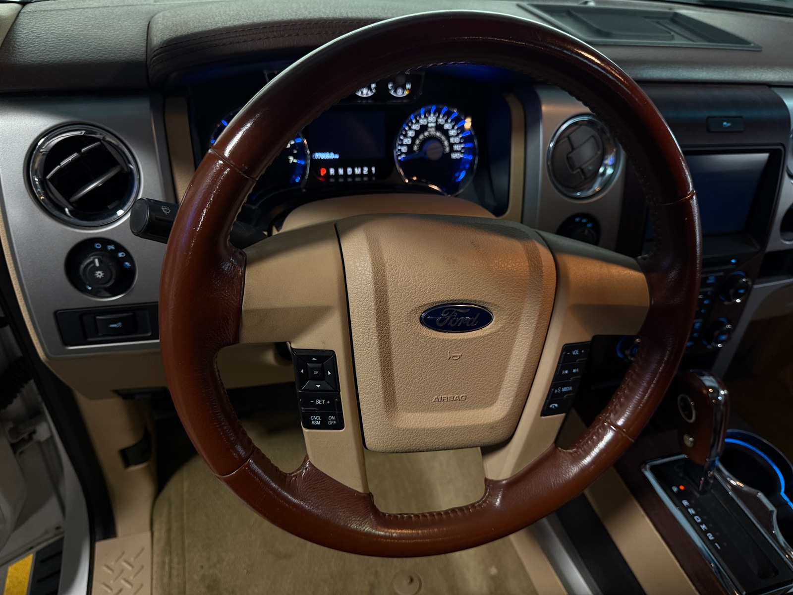 Thumbnail: 2013 Ford Econoline - 4