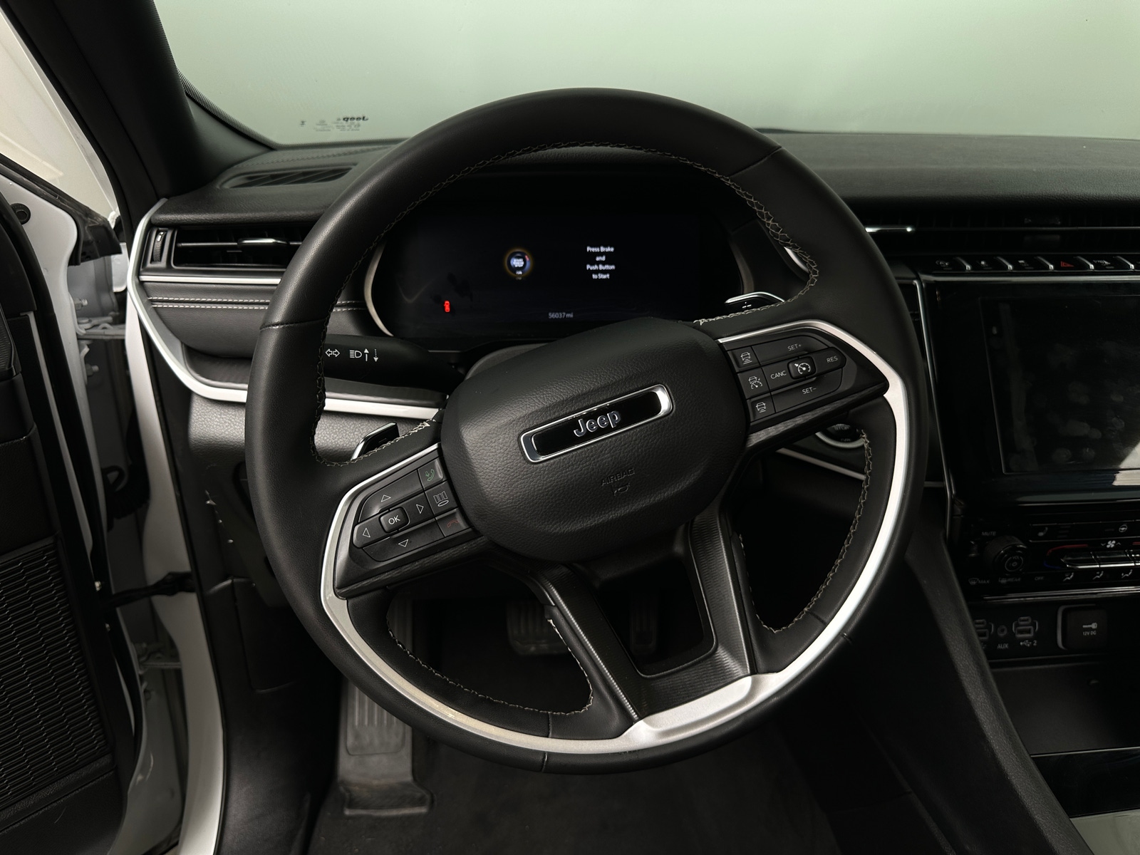 Thumbnail: 2025 Jeep Grand Cherokee - 4