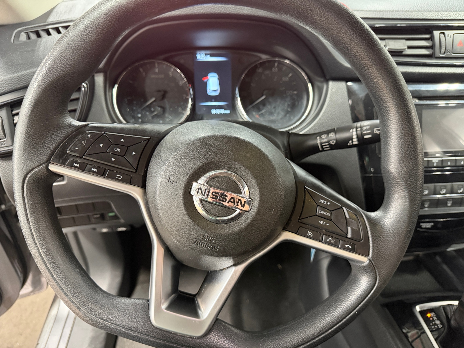 Thumbnail: 2017 Nissan Rogue - 5
