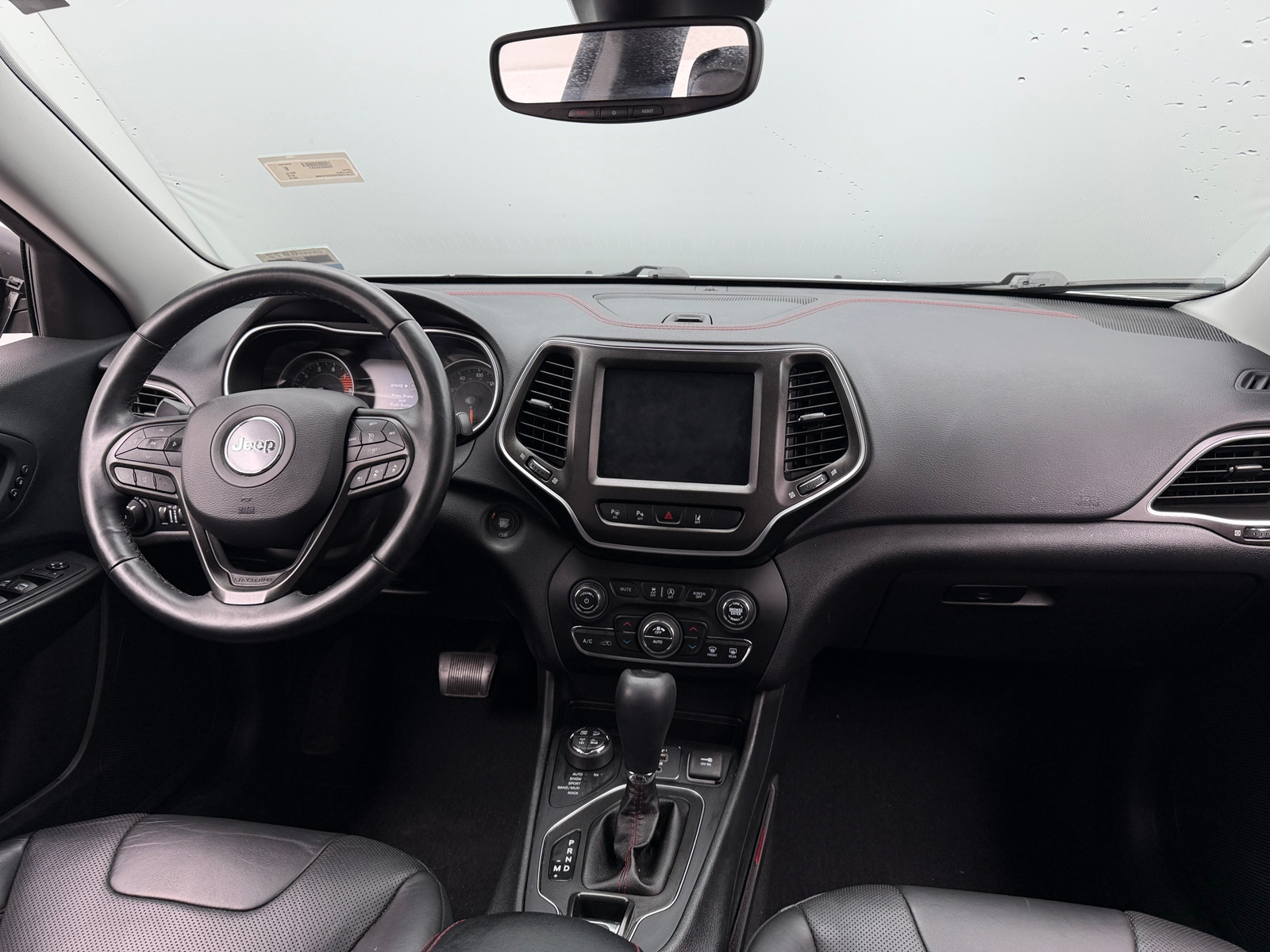 Thumbnail: 2019 Jeep Cherokee - 2