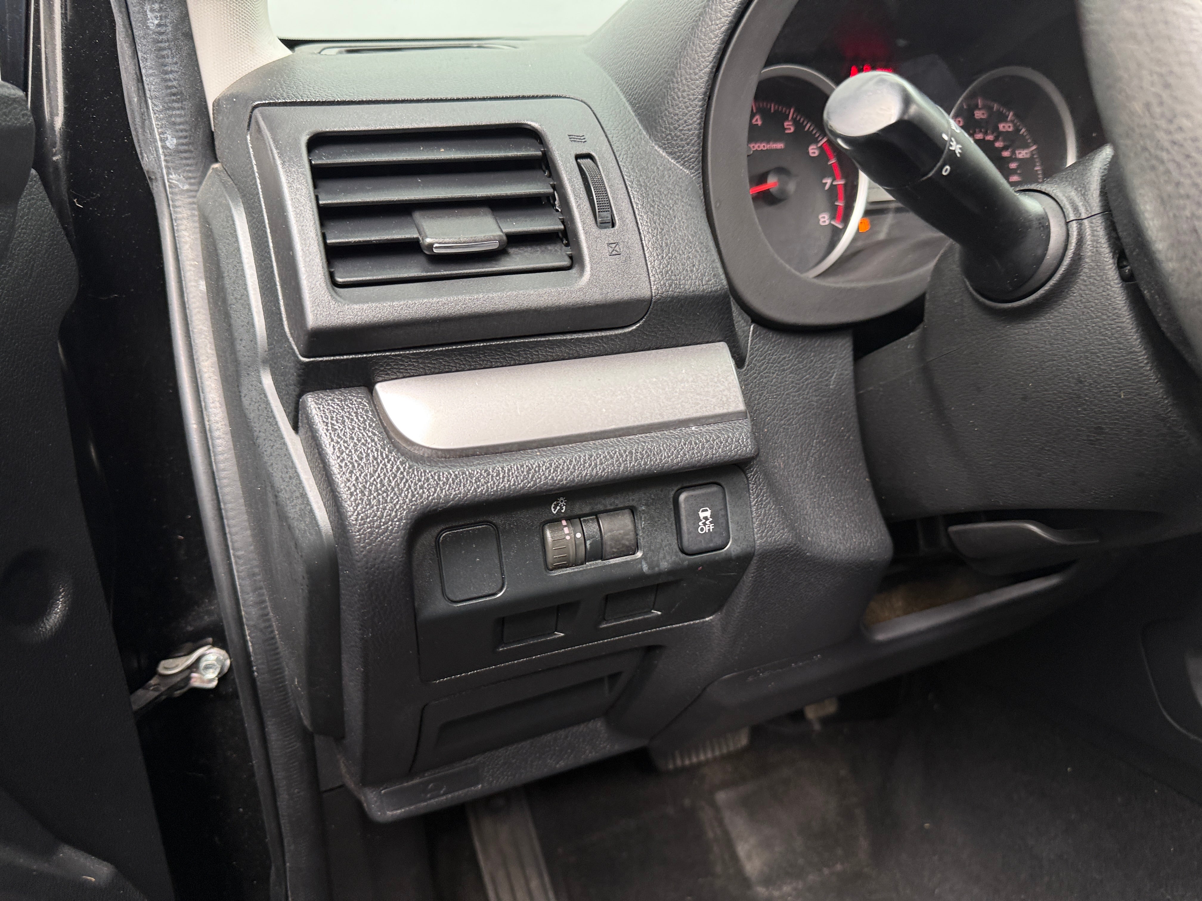 2015 Subaru Forester i Premium - Photo 11