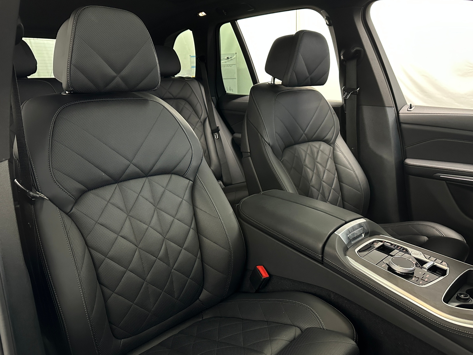 Thumbnail: 2025 BMW X5 - 2