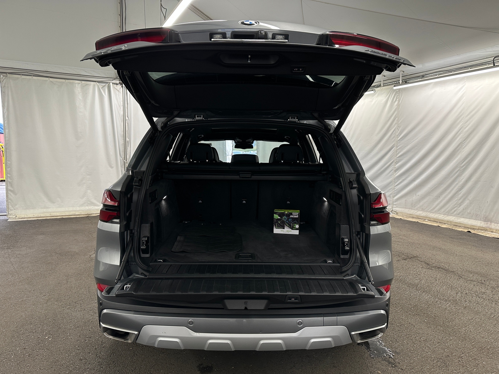Thumbnail: 2025 BMW X5 - 7
