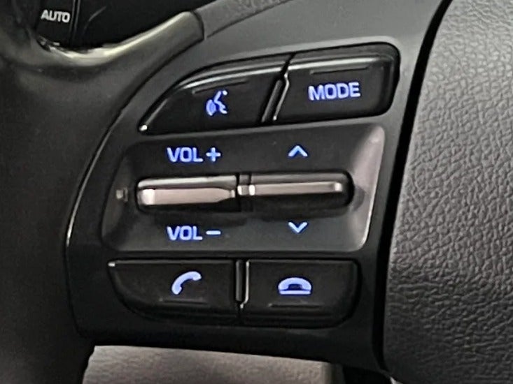 2020 Hyundai Elantra Limited - Photo 11