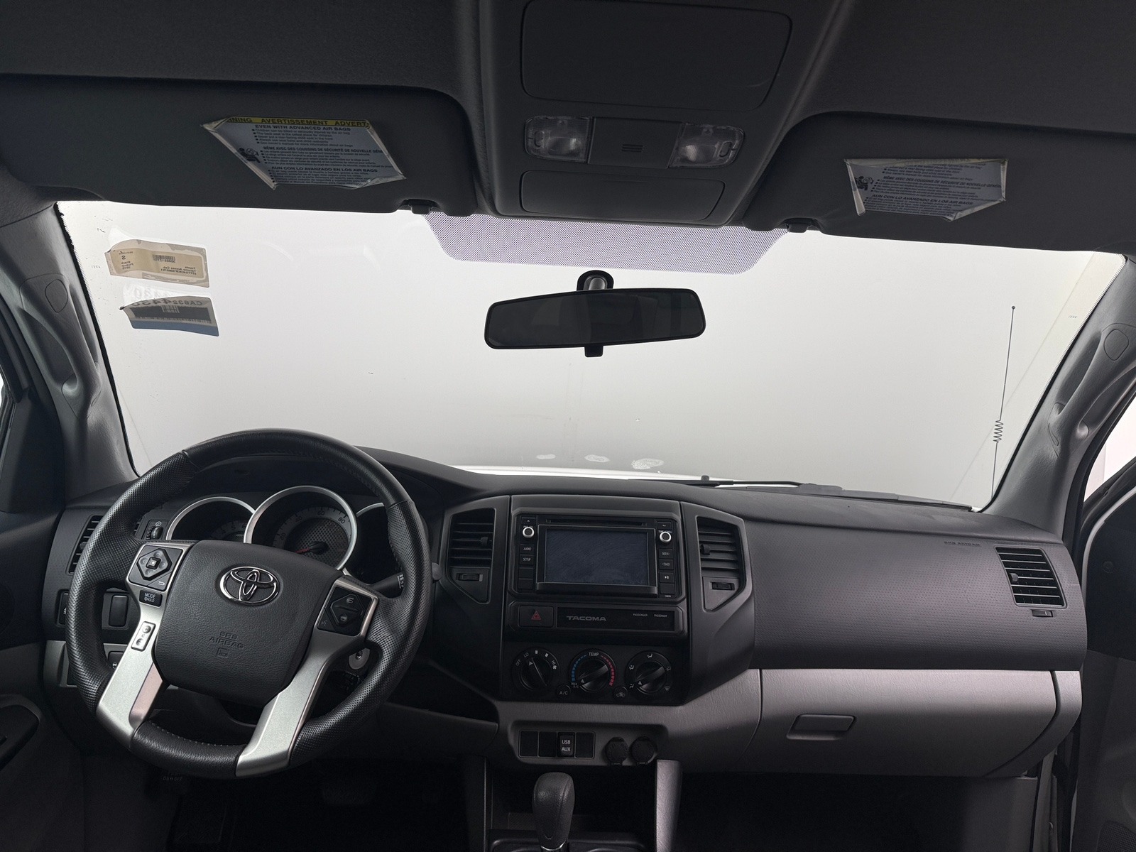 Thumbnail: 2015 Toyota Tacoma - 3