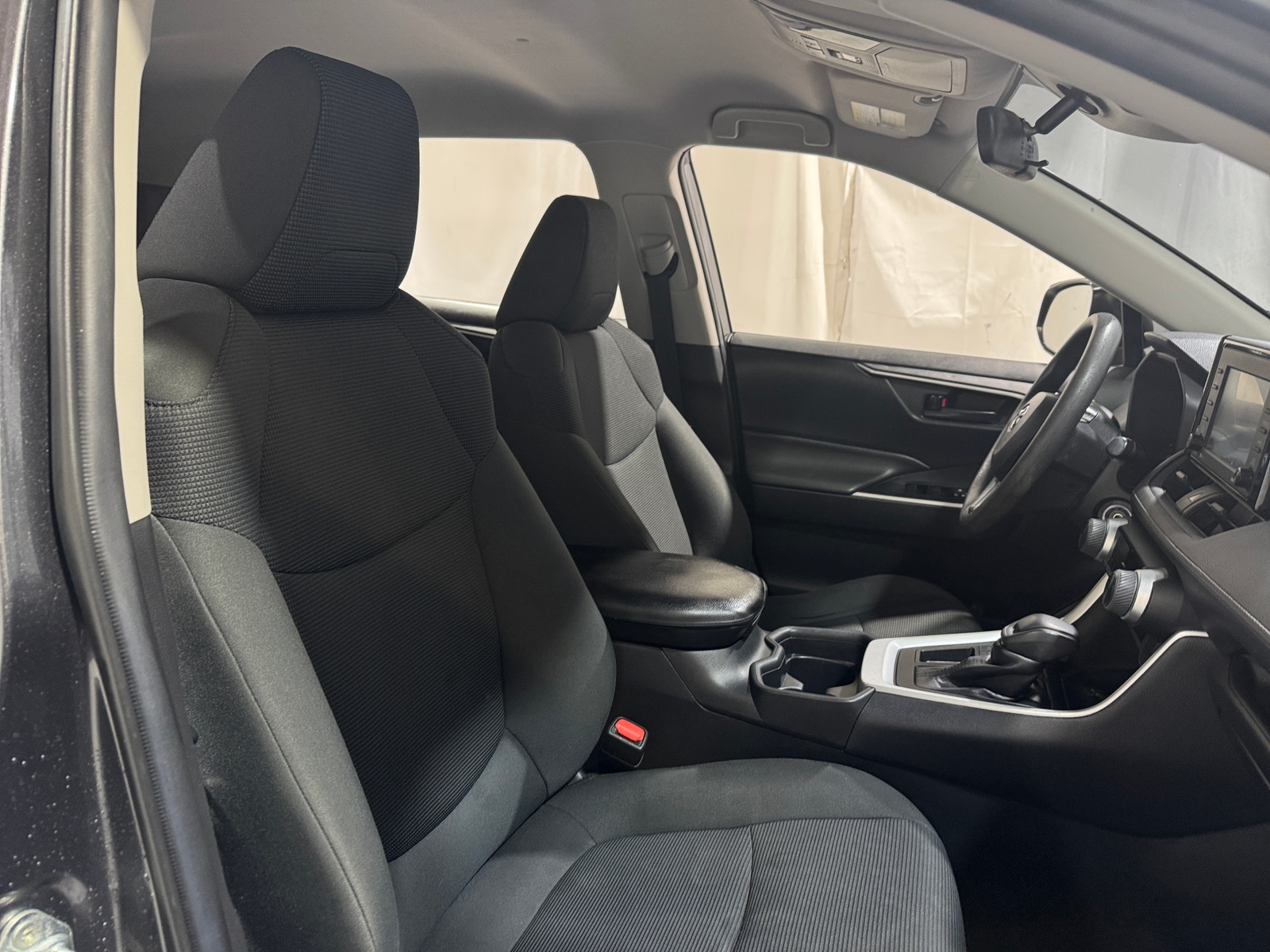 Thumbnail: 2021 Toyota RAV4 - 2