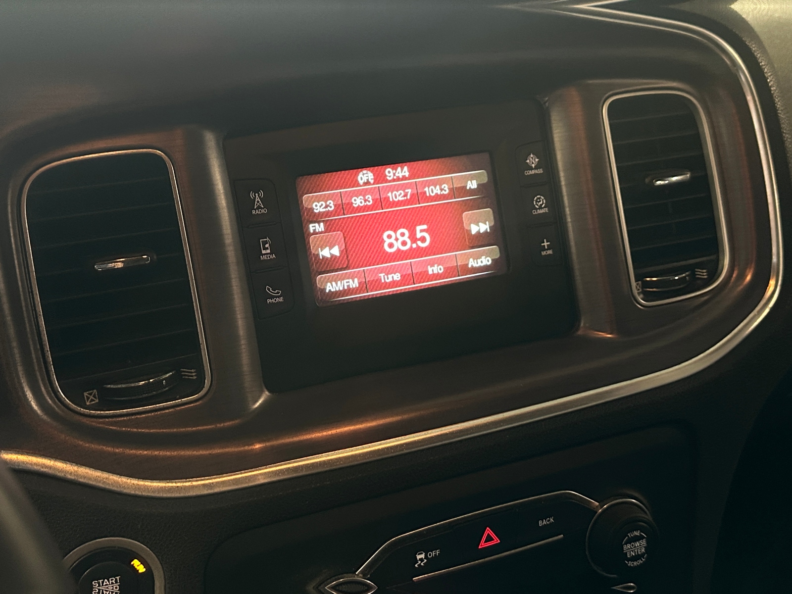 Thumbnail: 2015 Dodge Charger - 4