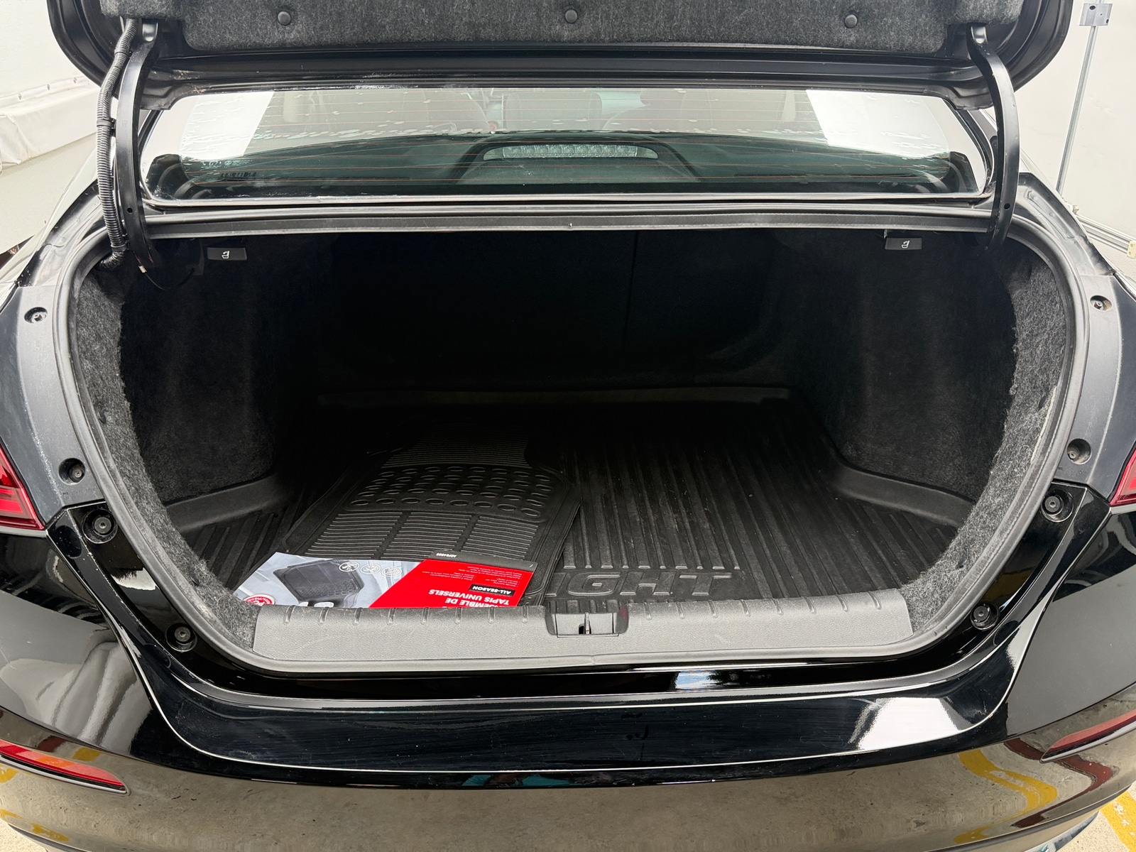 Thumbnail: 2019 Honda Insight - 6