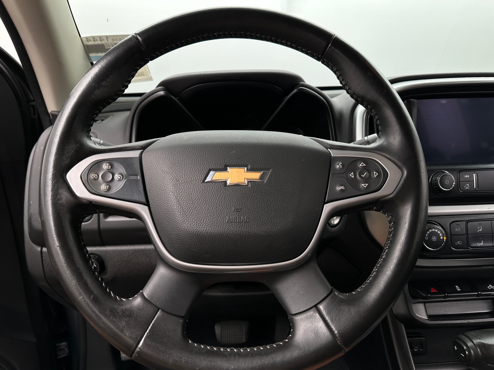 Thumbnail: 2021 Chevrolet Colorado - 5