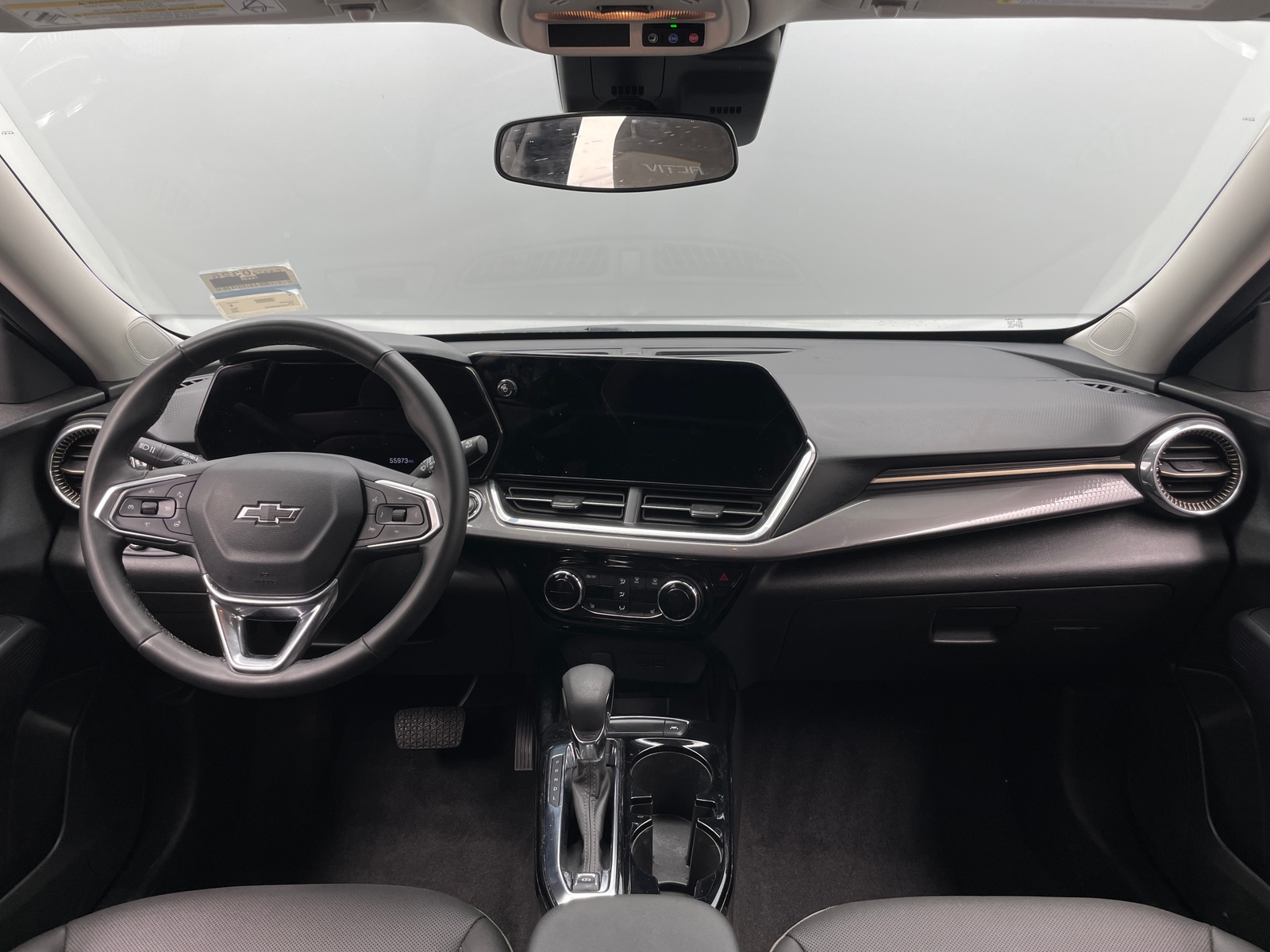 Thumbnail: 2025 Chevrolet Trax - 2