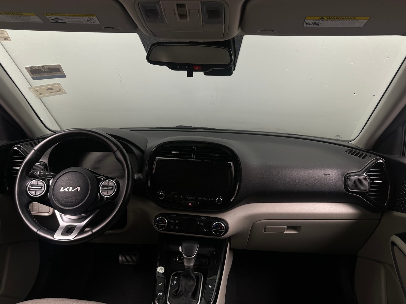 Thumbnail: 2023 Kia Soul - 3