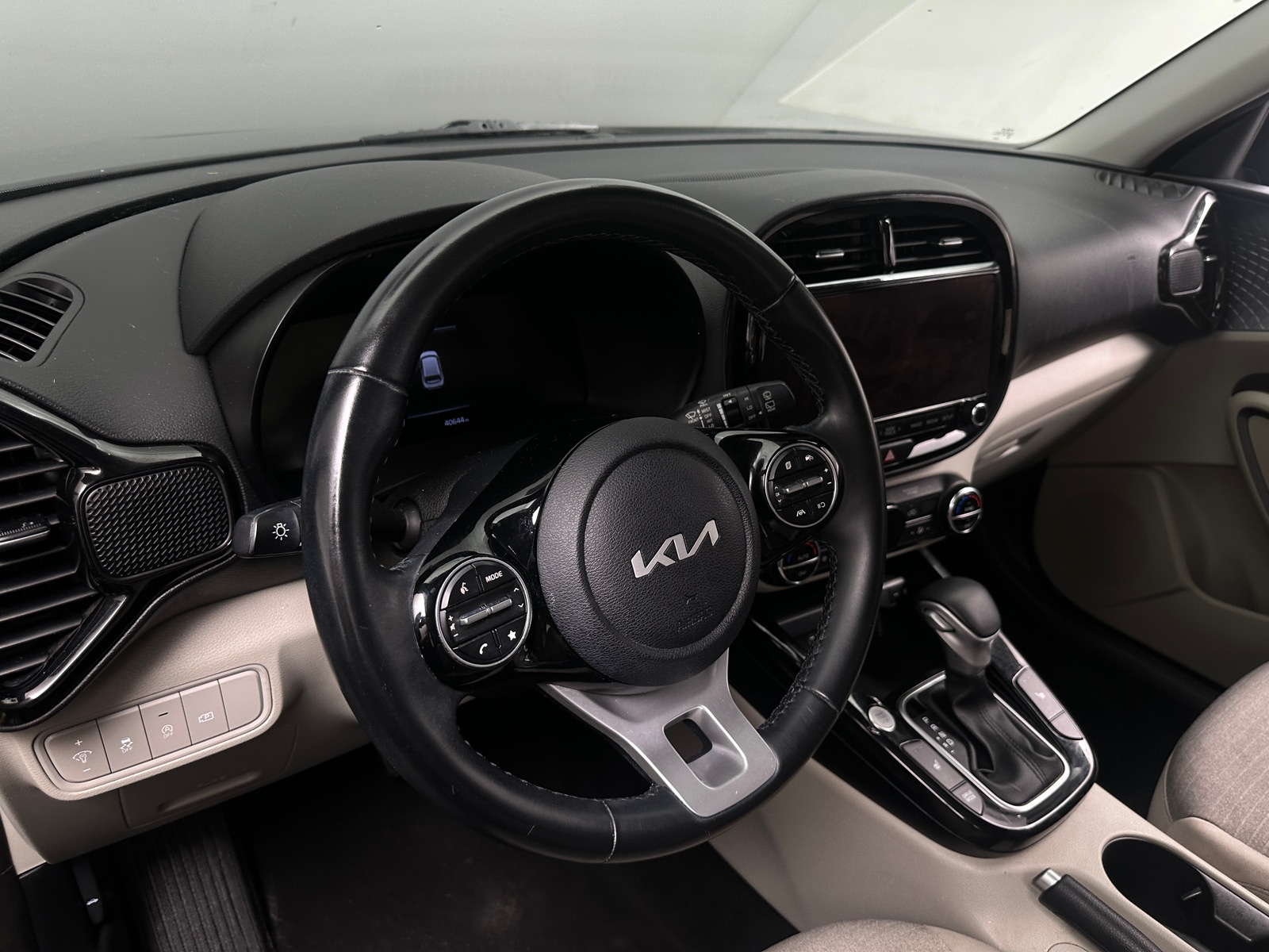 Thumbnail: 2023 Kia Soul - 5