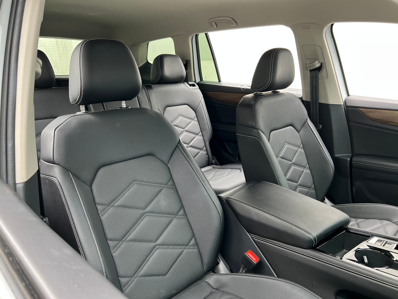 Thumbnail: 2026 Volkswagen Atlas - 2