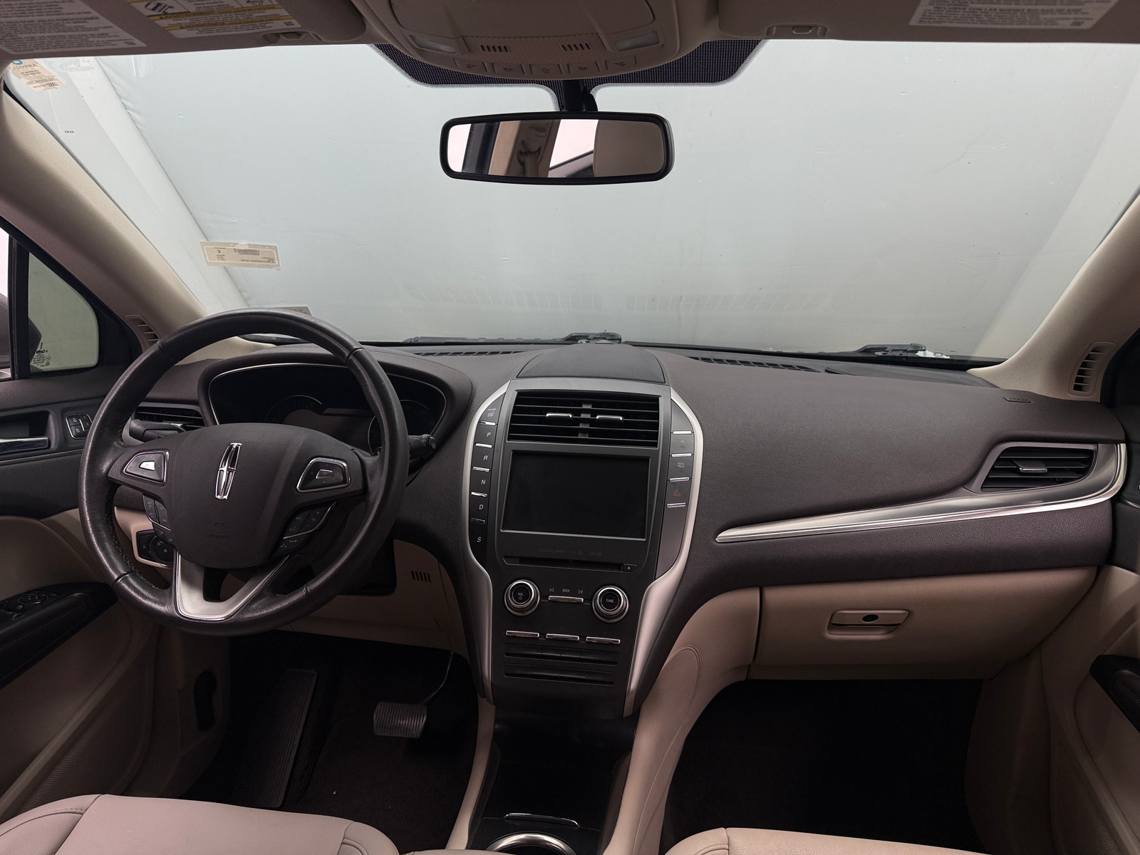 Thumbnail: 2017 Lincoln MKC - 3