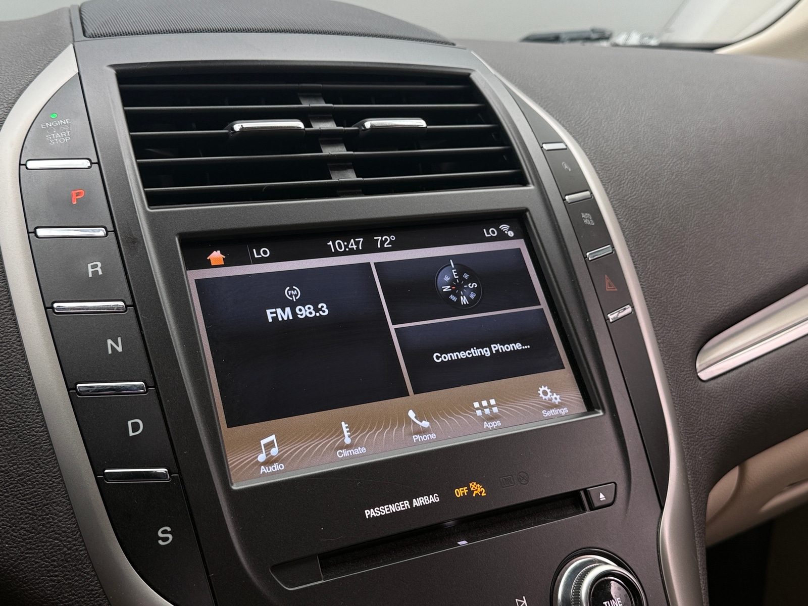 Thumbnail: 2017 Lincoln MKC - 4