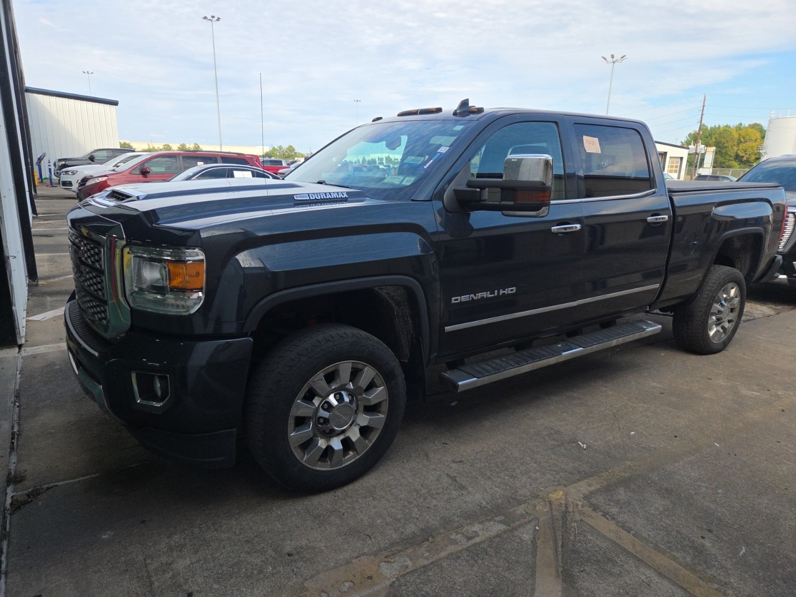 2019 GMC Sierra 2500HD 4WD Crew Cab 153.7" Denali