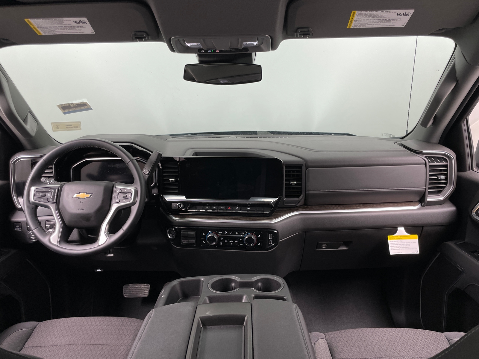 Thumbnail: 2026 Chevrolet Silverado 1500 - 3