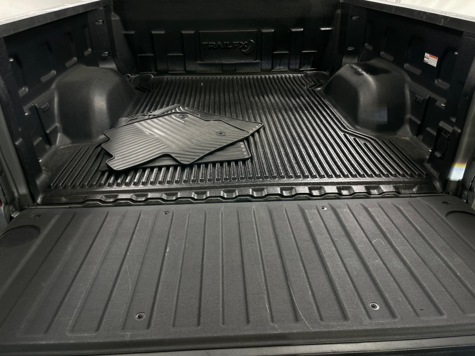 Thumbnail: 2026 Chevrolet Silverado 1500 - 7