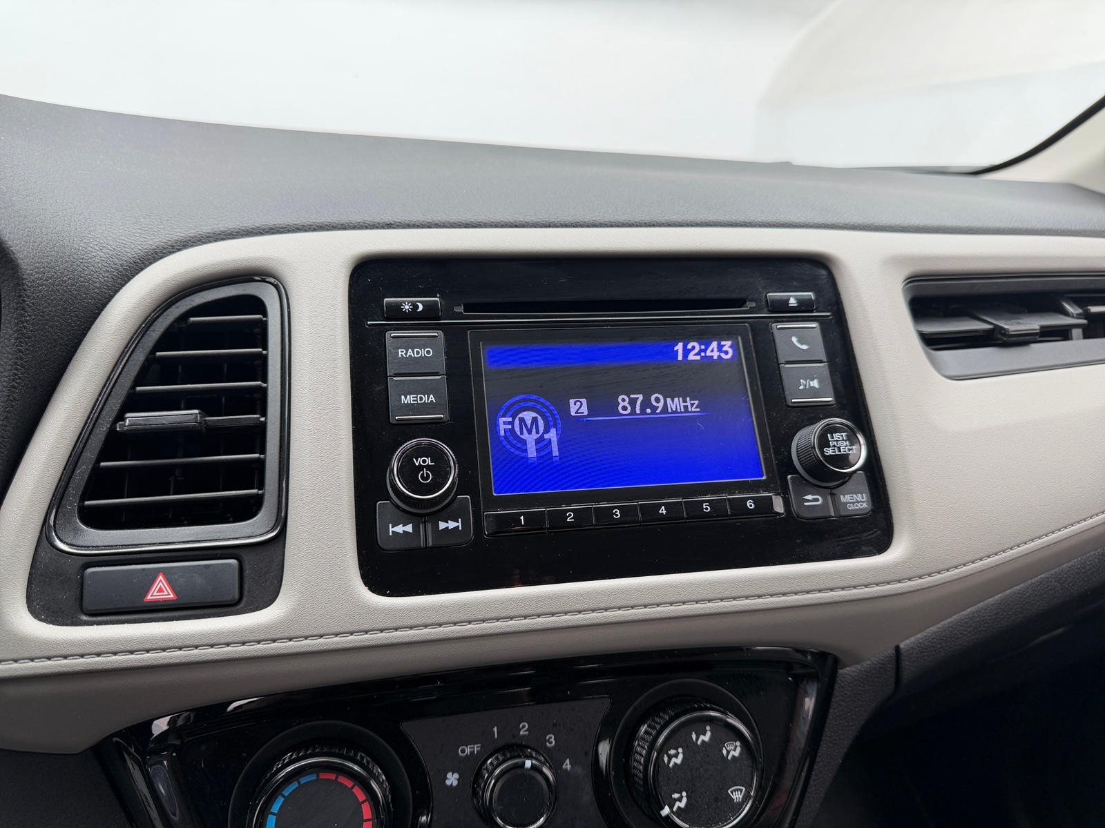 Thumbnail: 2022 Honda HR-V - 4