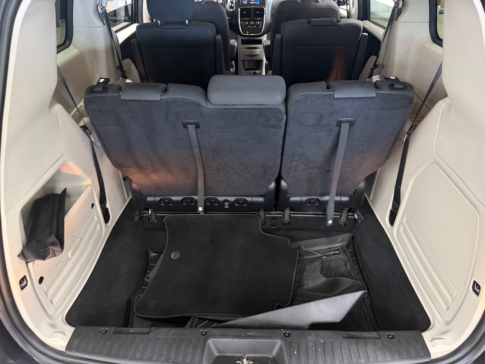Thumbnail: 2019 Dodge Grand Caravan - 7