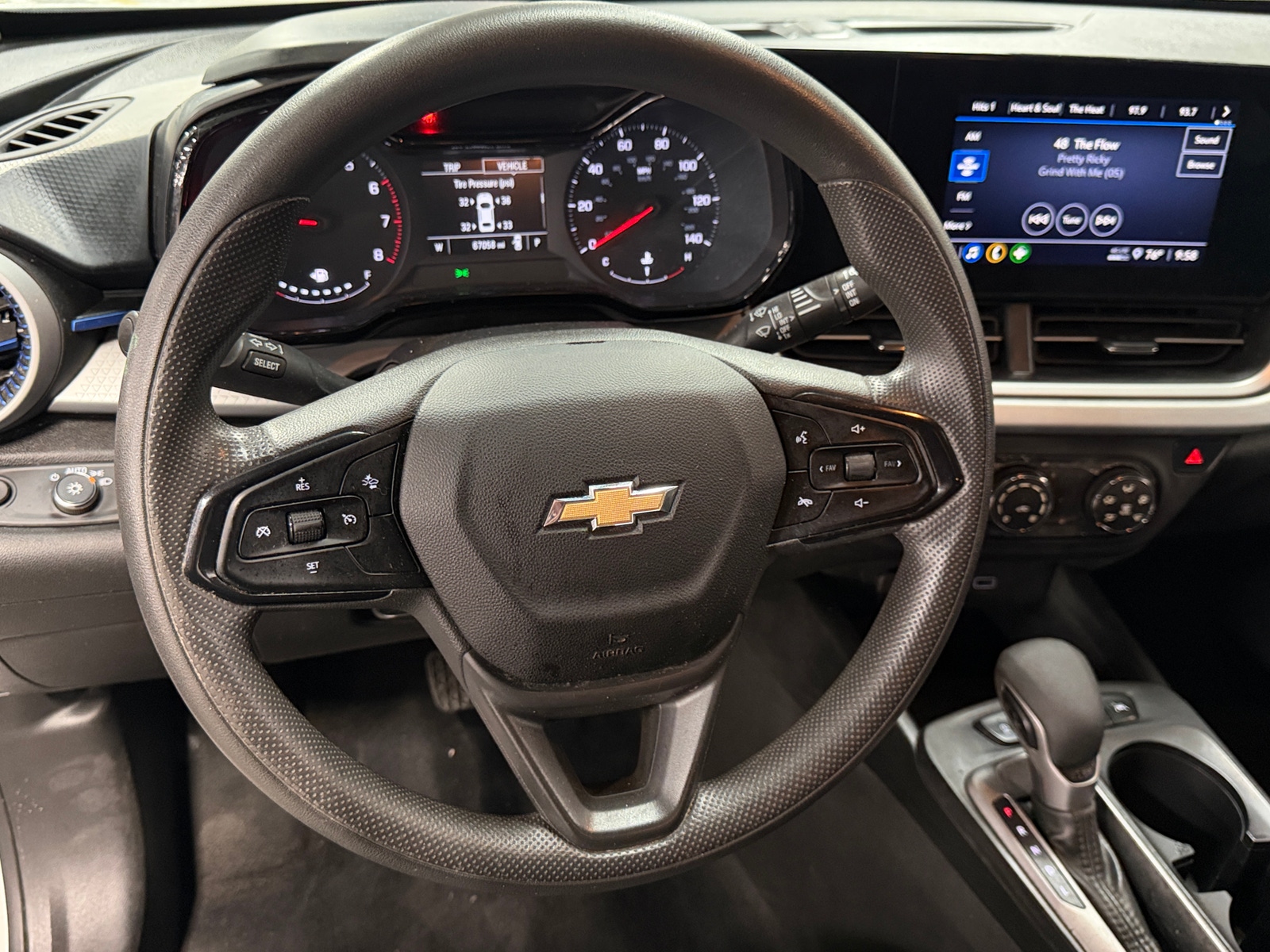 Thumbnail: 2025 Chevrolet Trax - 5