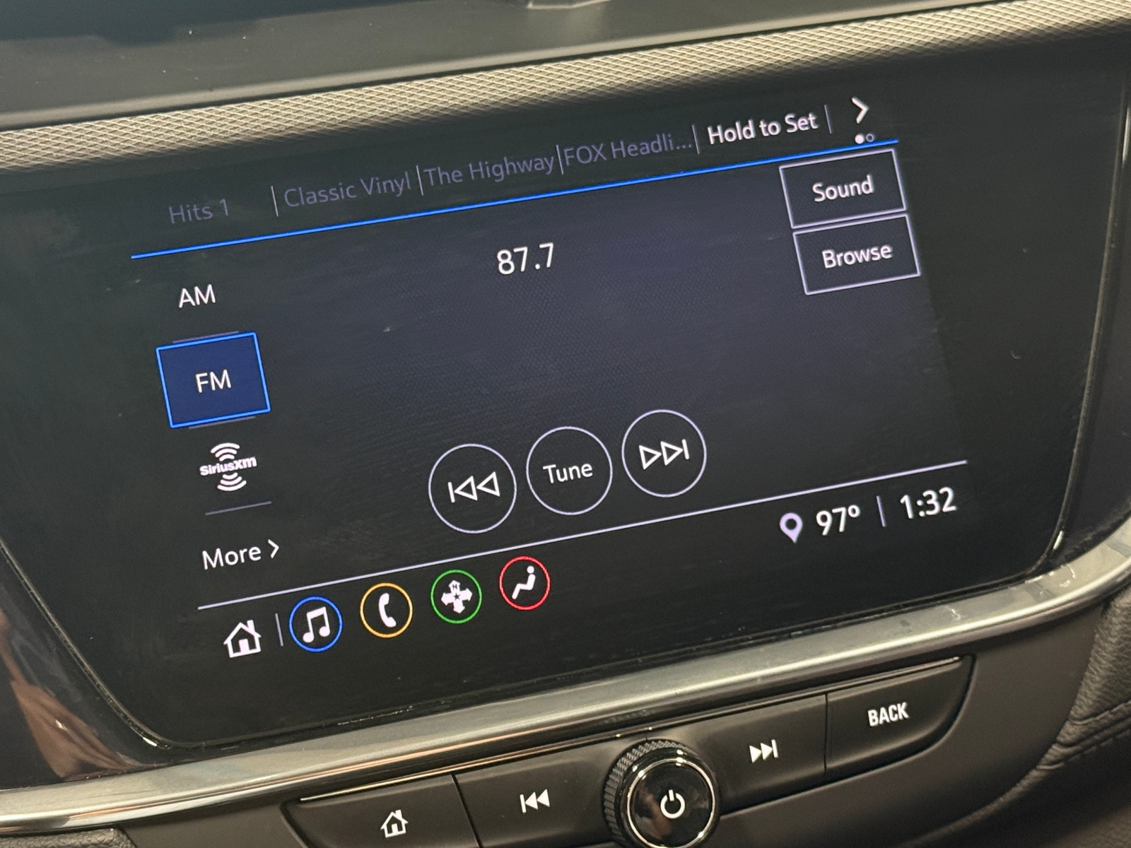 Thumbnail: 2023 Buick Encore GX - 3