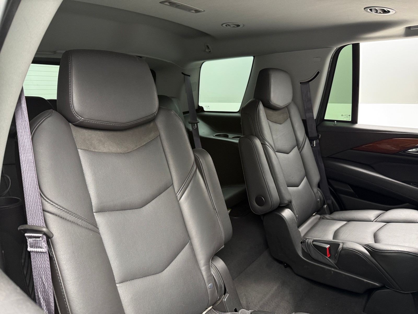 Thumbnail: 2016 Cadillac Escalade - 5