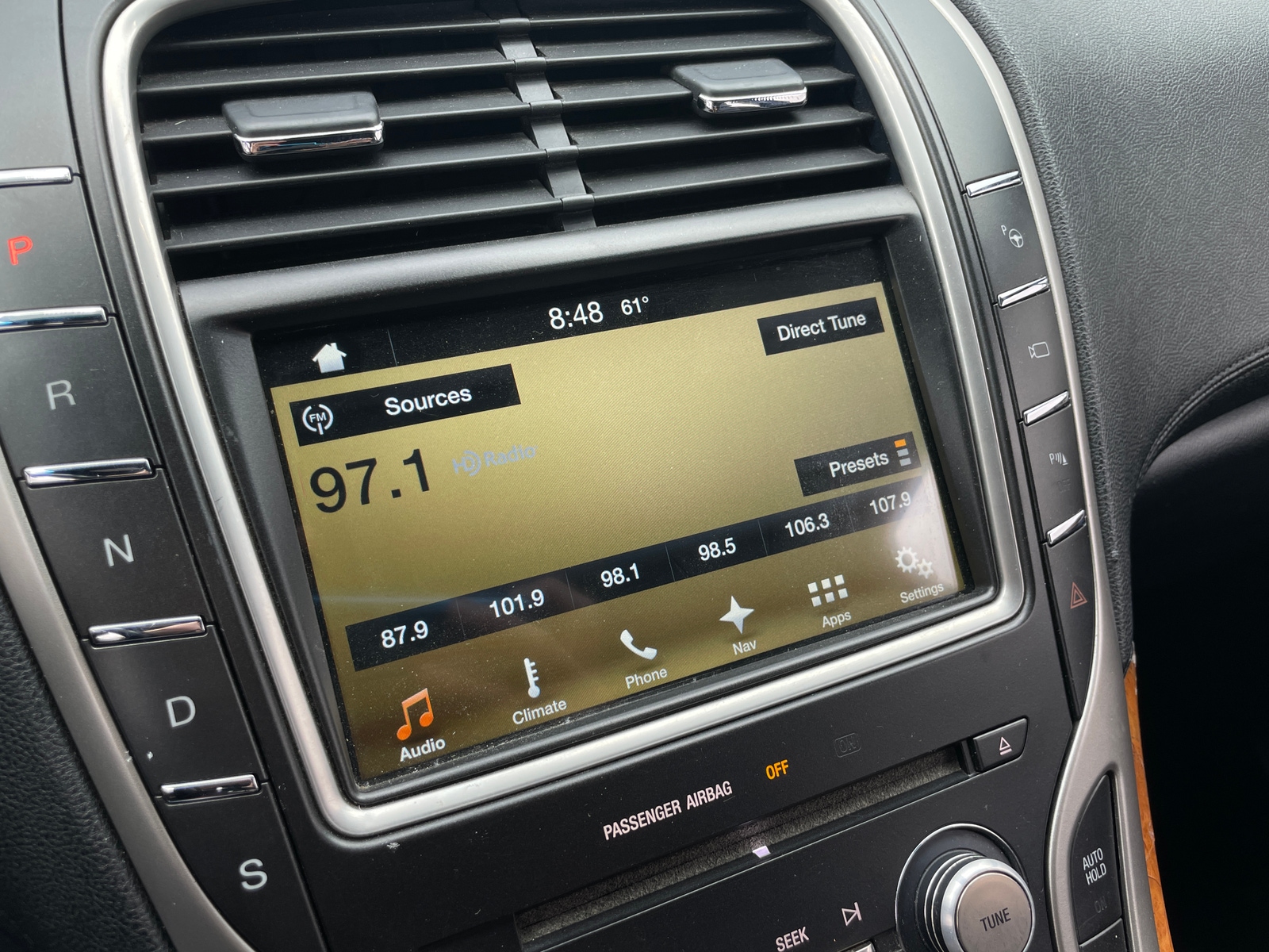Thumbnail: 2016 Lincoln MKX - 3