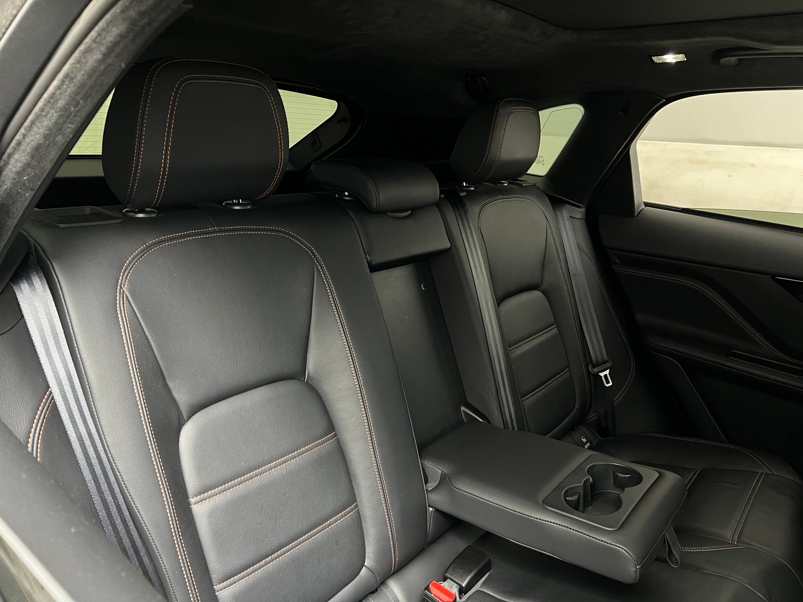 Thumbnail: 2020 Jaguar F-Pace - 6