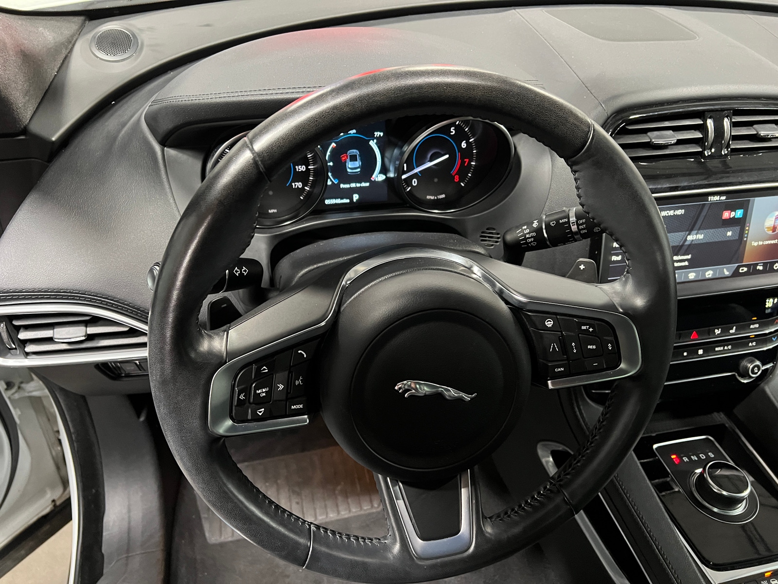 Thumbnail: 2020 Jaguar F-Pace - 5