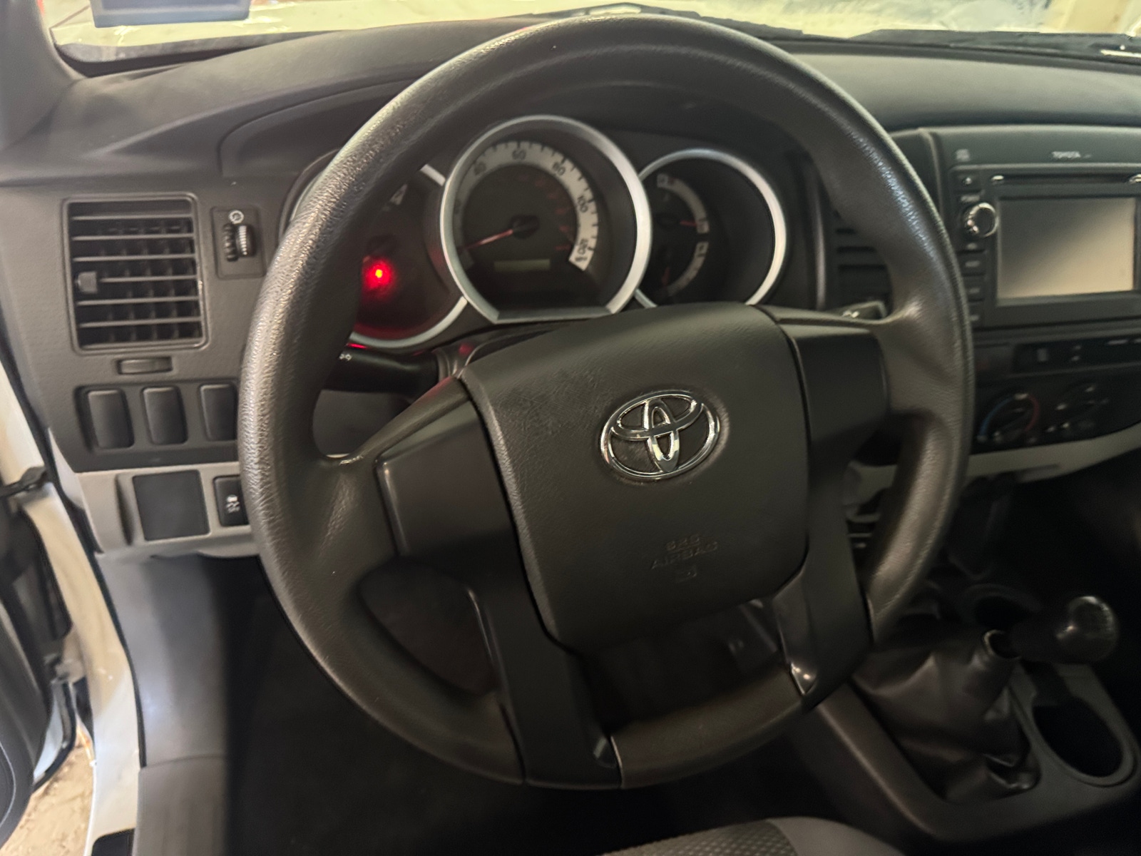 Thumbnail: 2013 Toyota Tacoma - 5
