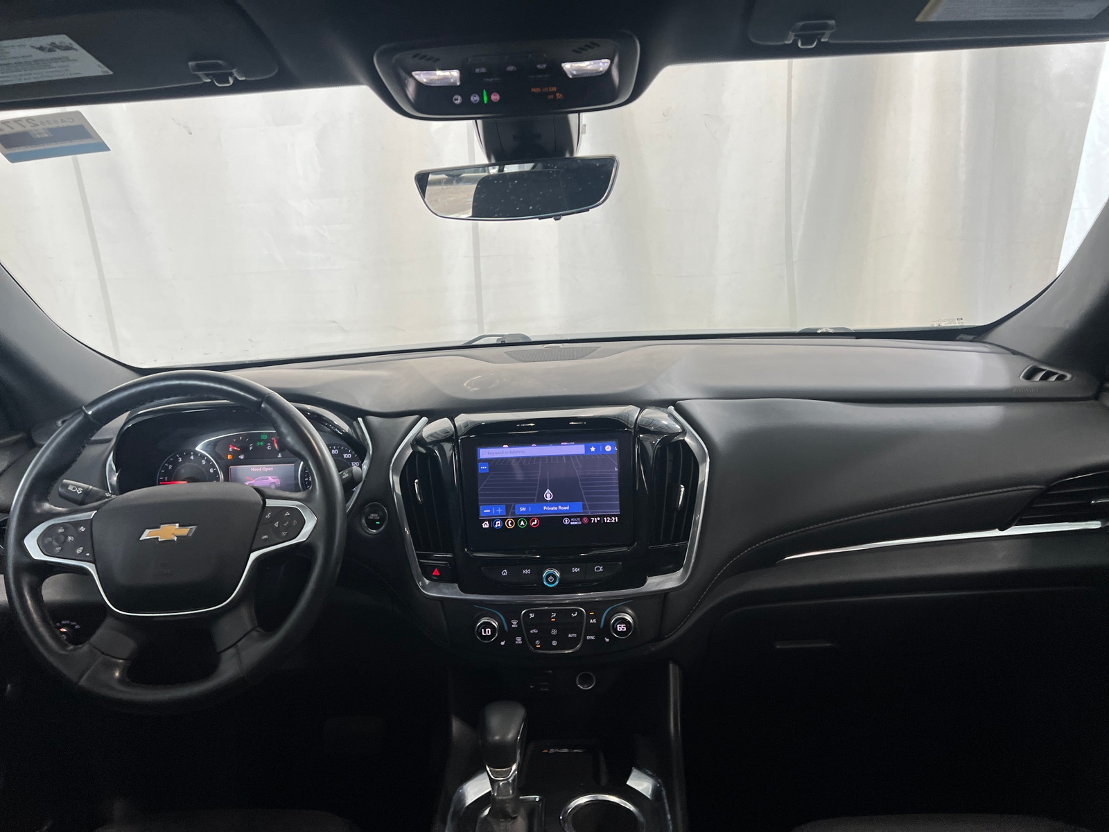 Thumbnail: 2023 Chevrolet Traverse - 2