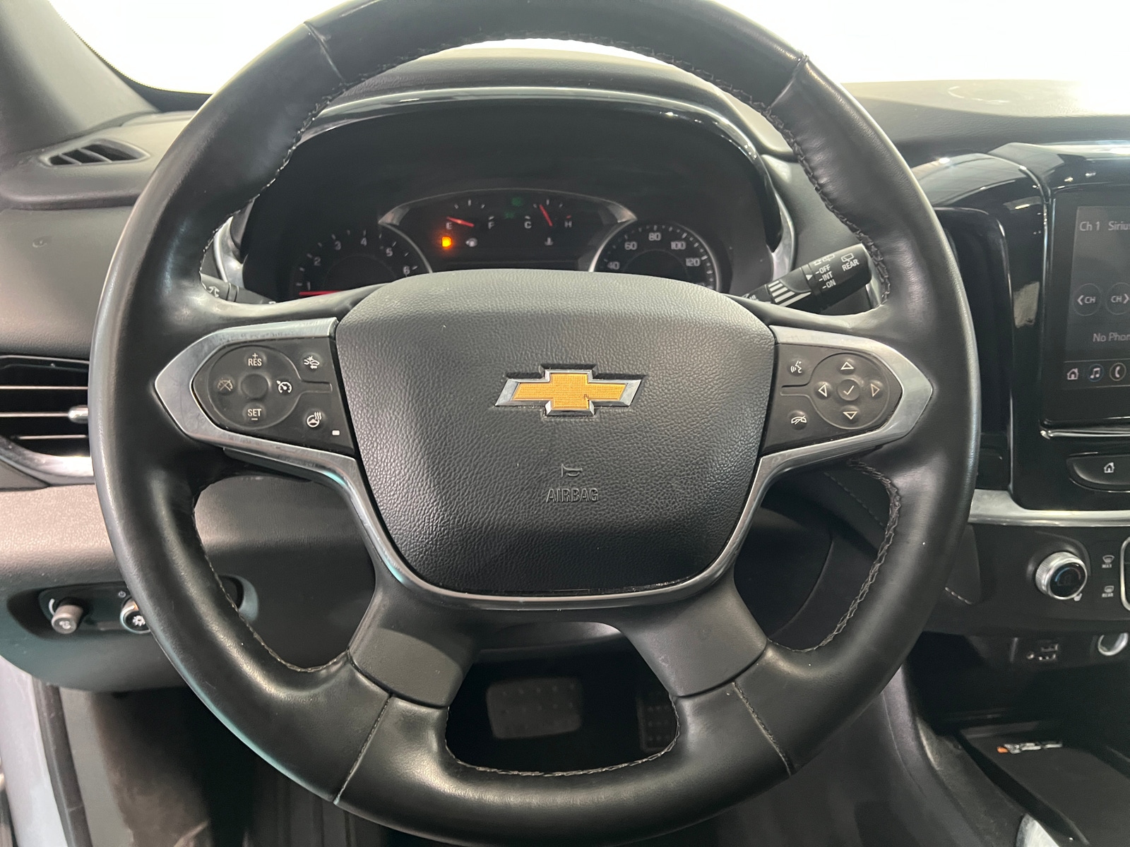 Thumbnail: 2023 Chevrolet Traverse - 4